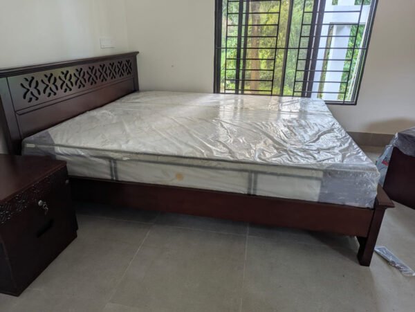 Ultra Hybrid Spring Mattress