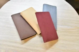 Moblile & Card Holder